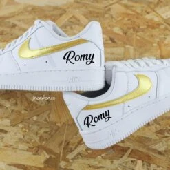 Prénom Métallisé Doré - Air Force 1 Custom -Sneakers Boutique 5L4A0558copie2Ananda