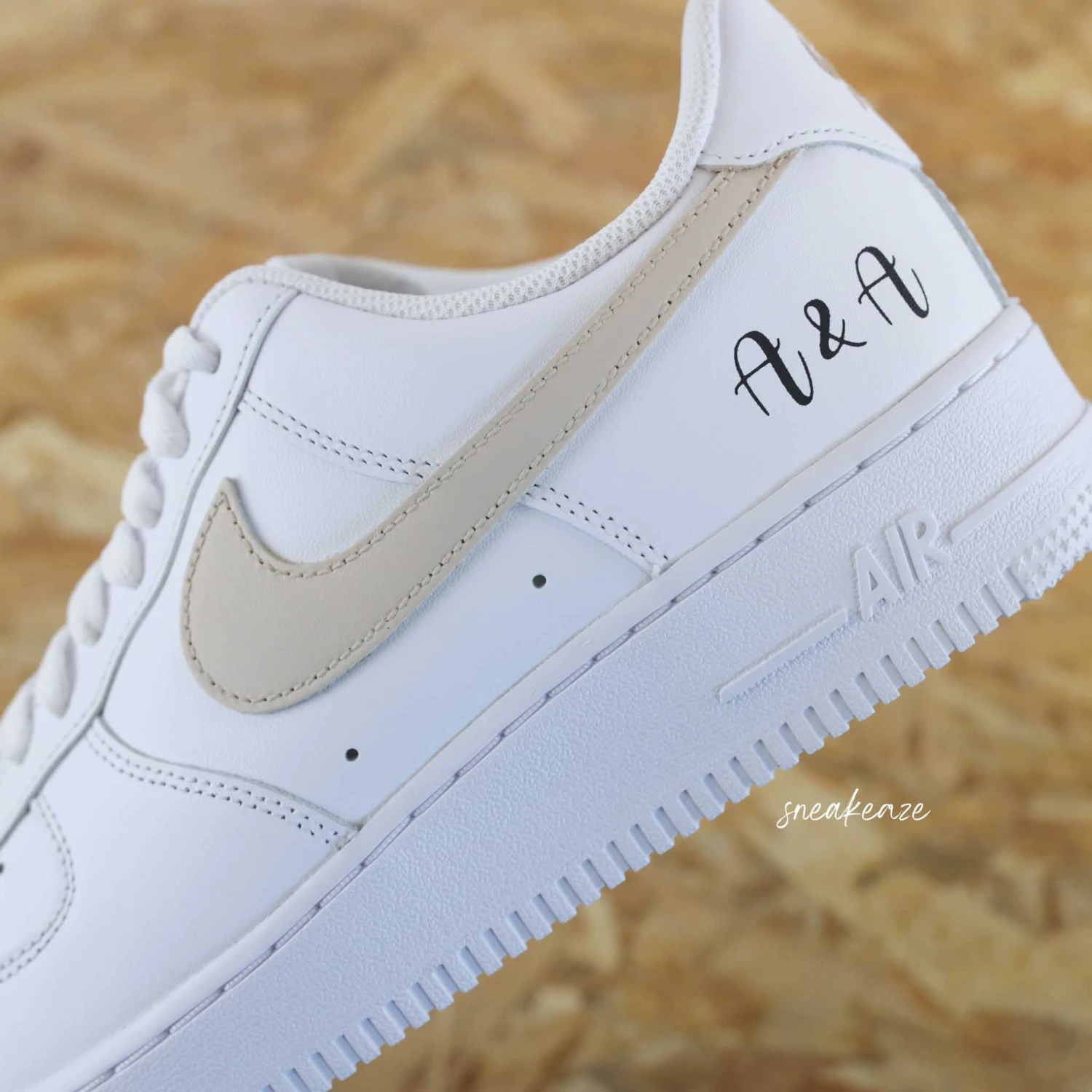Beige Et Initiales - Air Force 1 Custom 4 Beige Et Initiales - Air Force 1 Custom - Image 2