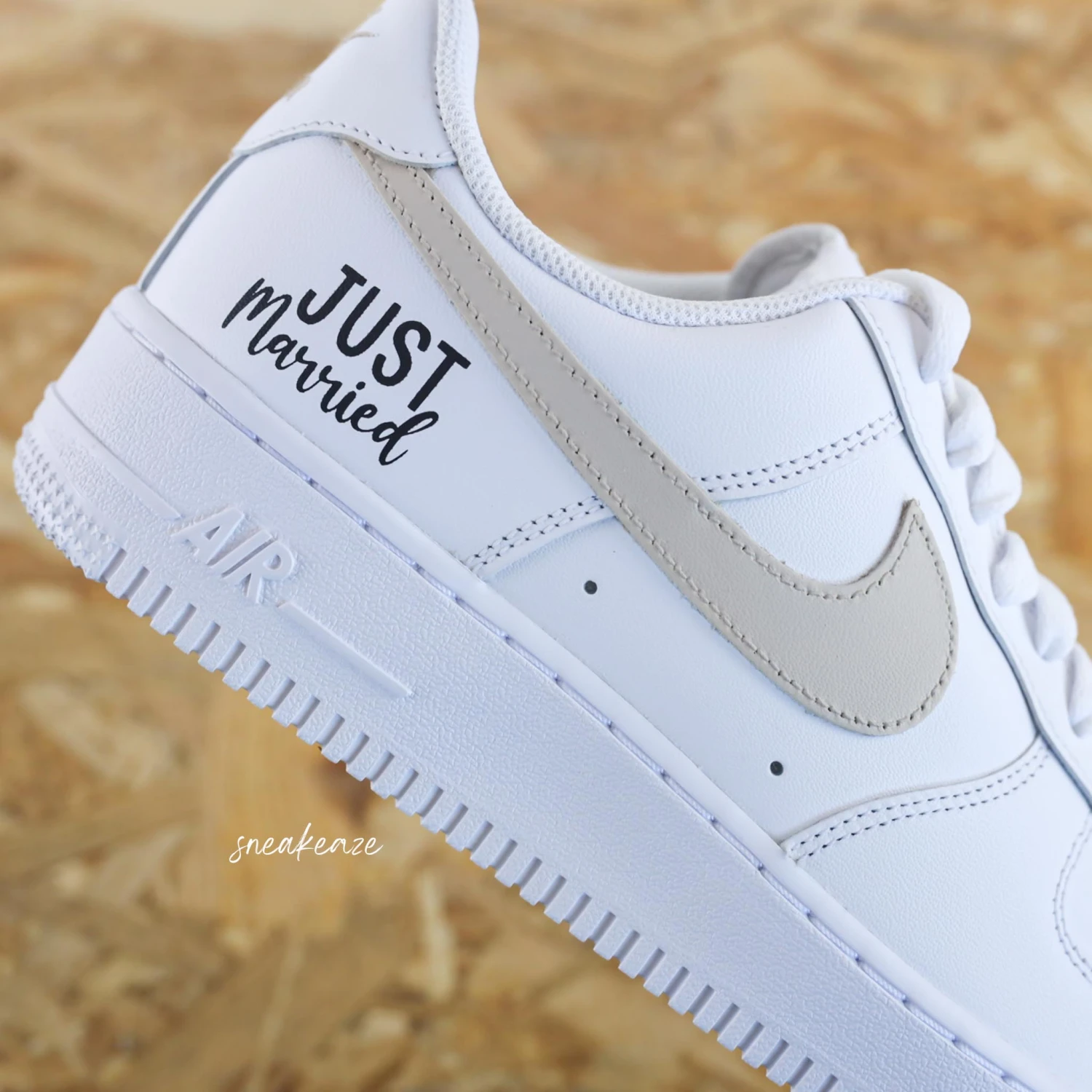 Beige Et Initiales - Air Force 1 Custom 5 Beige Et Initiales - Air Force 1 Custom - Image 3