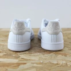 Papillon Et Coeur - Stan Smith Custom Mariage -Sneakers Boutique 5L4A0812copie 4266fa3a 8d39 4da0 8bf4 35d8369d0d50