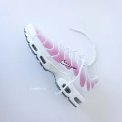 Pink Strawberry - Air Max Plus (TN) Custom -Sneakers Boutique 5L4A1160copie