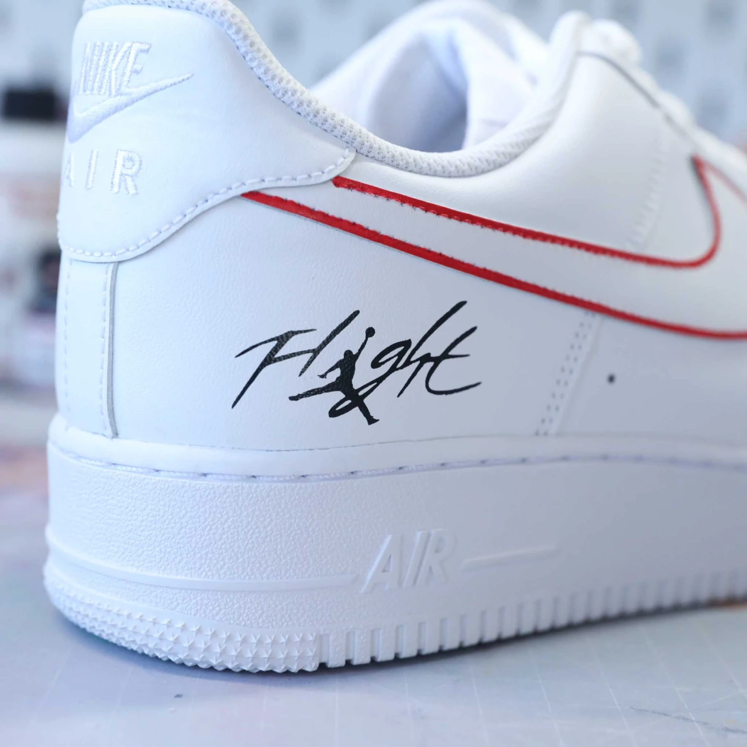 MJ Silhouette - Air Force 1 Custom 6 MJ Silhouette - Air Force 1 Custom - Image 4