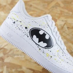 Batman - Air Force 1 Custom 11 Batman - Air Force 1 Custom -Sneakers Boutique 5L4A1516copie 22fcb2fe 4327 4cc8 8101 b83fd549af7f