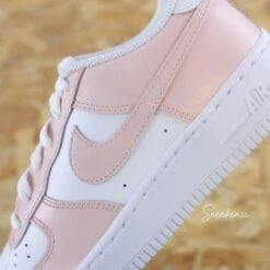 Pastel Pink - Air Force 1 Custom -Sneakers Boutique 5L4A1574copie bcffaf0b 77c5 4875 88b1 46ebd4605042