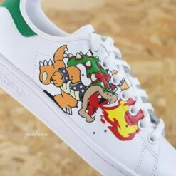 Mario Et Bowser - Stan Smith Custom -Sneakers Boutique 5L4A1642copie 4ba0619e 2d29 40c4 8c00 a3f52c3c1d26