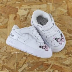 Papillons + Prénom (couleur Au Choix) - Air Force 1 Custom Enfant -Sneakers Boutique 5L4A2133copie