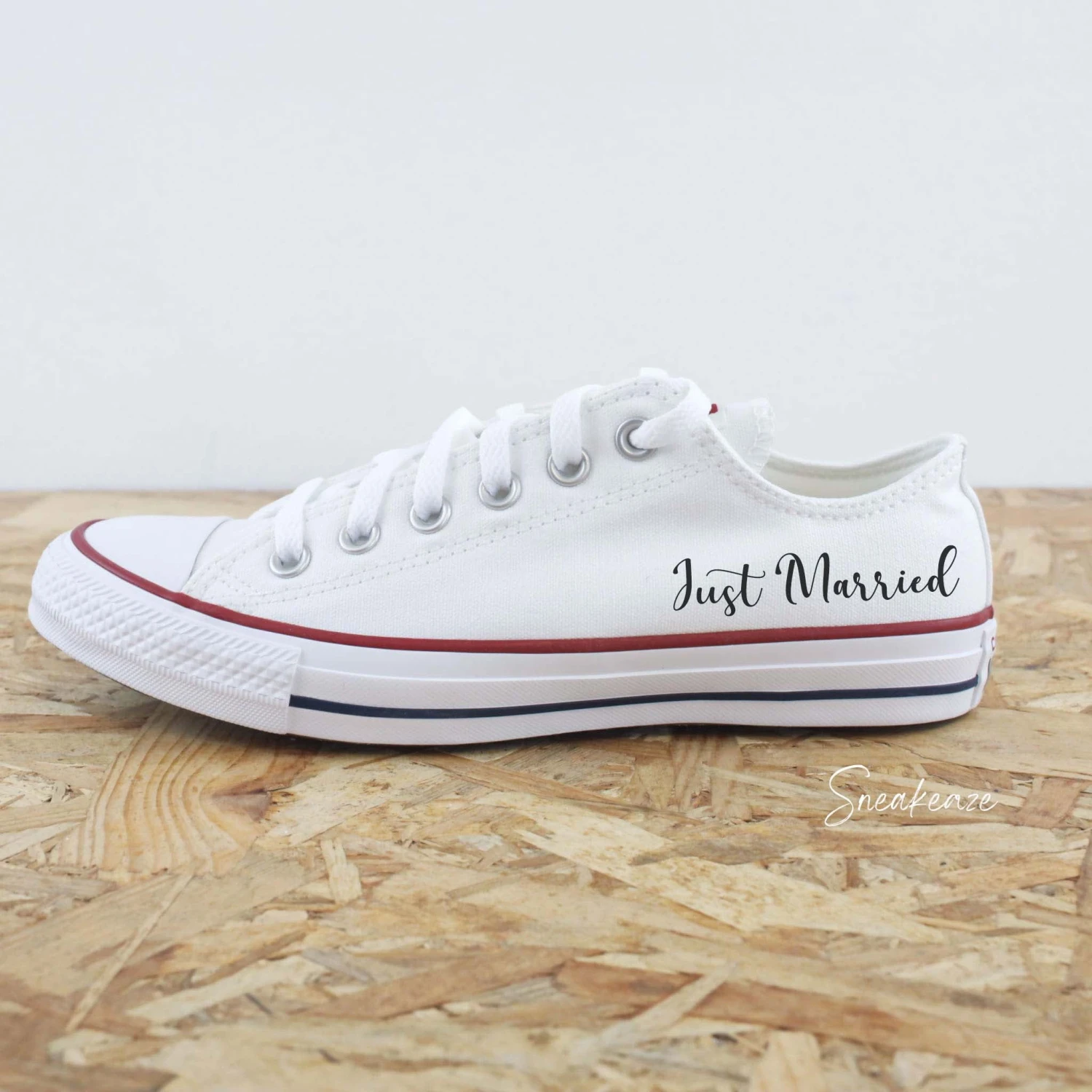Just Married Et Date - Converse Custom Mariage 4 Just Married Et Date - Converse Custom Mariage - Image 2