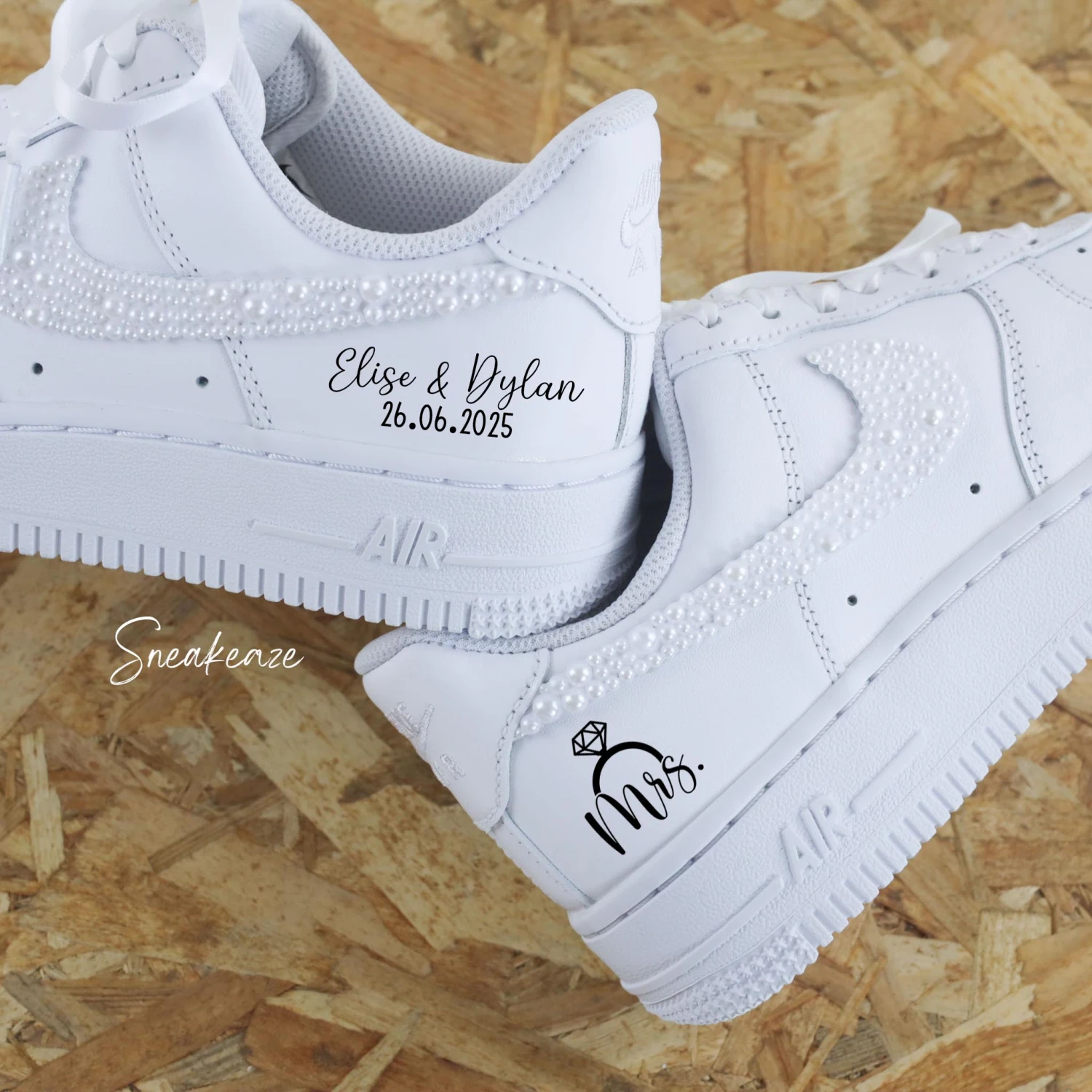 Perles Mrs - Air Force 1 Custom Mariage 3 Perles Mrs - Air Force 1 Custom Mariage