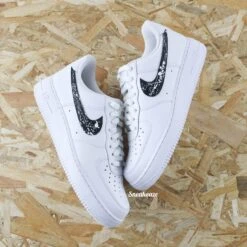 Swoosh Oreo - Air Force 1 Custom -Sneakers Boutique 5L4A5966copie