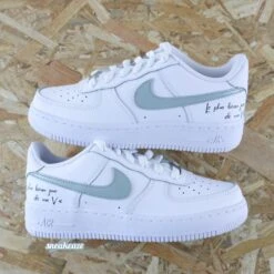 Le Plus Beau Jour De Ma Vie (citation Au Choix) - Air Force 1 Custom 12 Le Plus Beau Jour De Ma Vie (citation Au Choix) - Air Force 1 Custom -Sneakers Boutique 5L4A6194copie