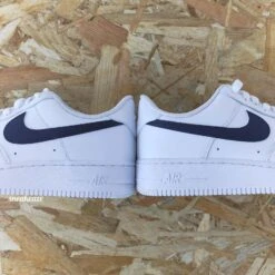 Bleu Marine Swoosh - Air Force 1 Custom -Sneakers Boutique 5L4A6510copie