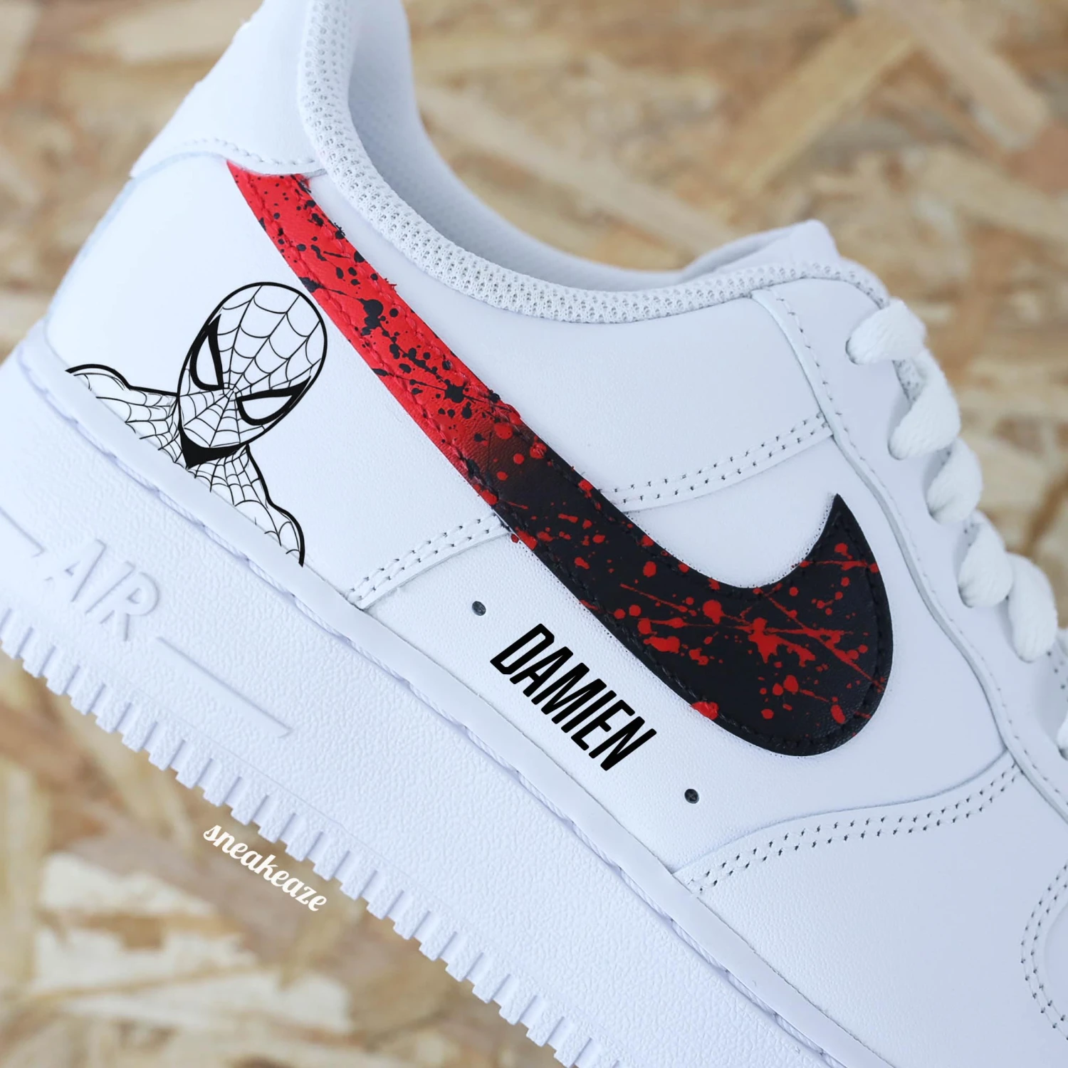Spiderman Splash Dégradé - Air Force 1 Custom 3 Spiderman Splash Dégradé - Air Force 1 Custom