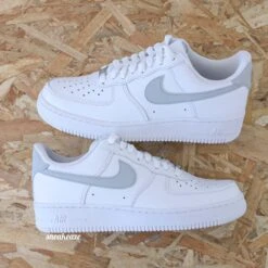 Arrière & Swoosh - Air Force 1 Custom -Sneakers Boutique 5L4A7324copie 3155fb82 bce7 4ee6 b460 69233b0584ef