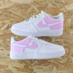 Baby Pink Reverse - Air Force 1 Custom