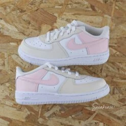 Beige Et Rose - Air Force 1 Custom (enfant) -Sneakers Boutique 5L4A8789copie