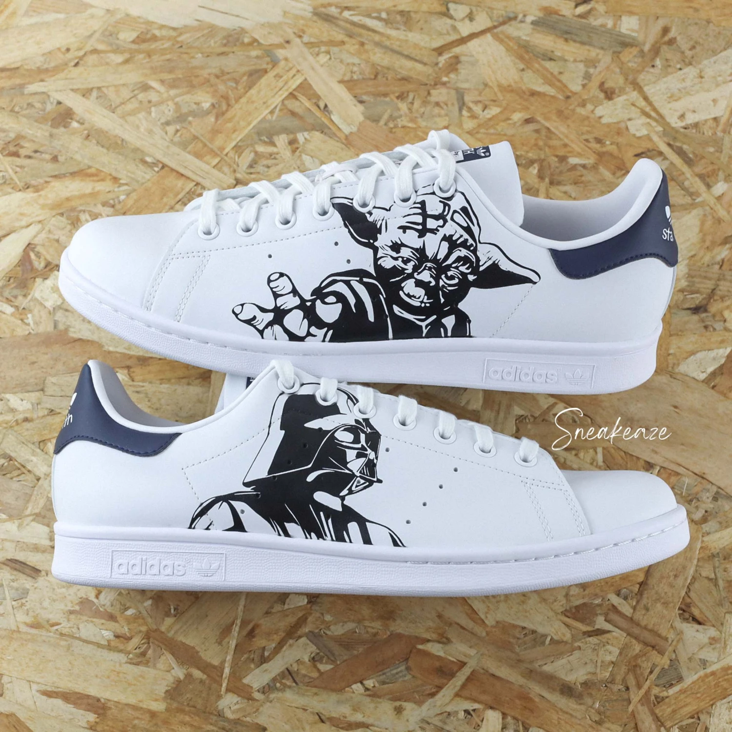 Dark Vador Et Yoda - Stan Smith Custom 3 Dark Vador Et Yoda - Stan Smith Custom