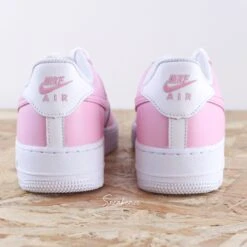 Baby Pink - Air Force 1 Custom -Sneakers Boutique 5L4A9380copie