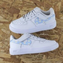 Marguerite (couleur Au Choix) - Air Force 1 Custom Enfant -Sneakers Boutique 5L4A9859copie