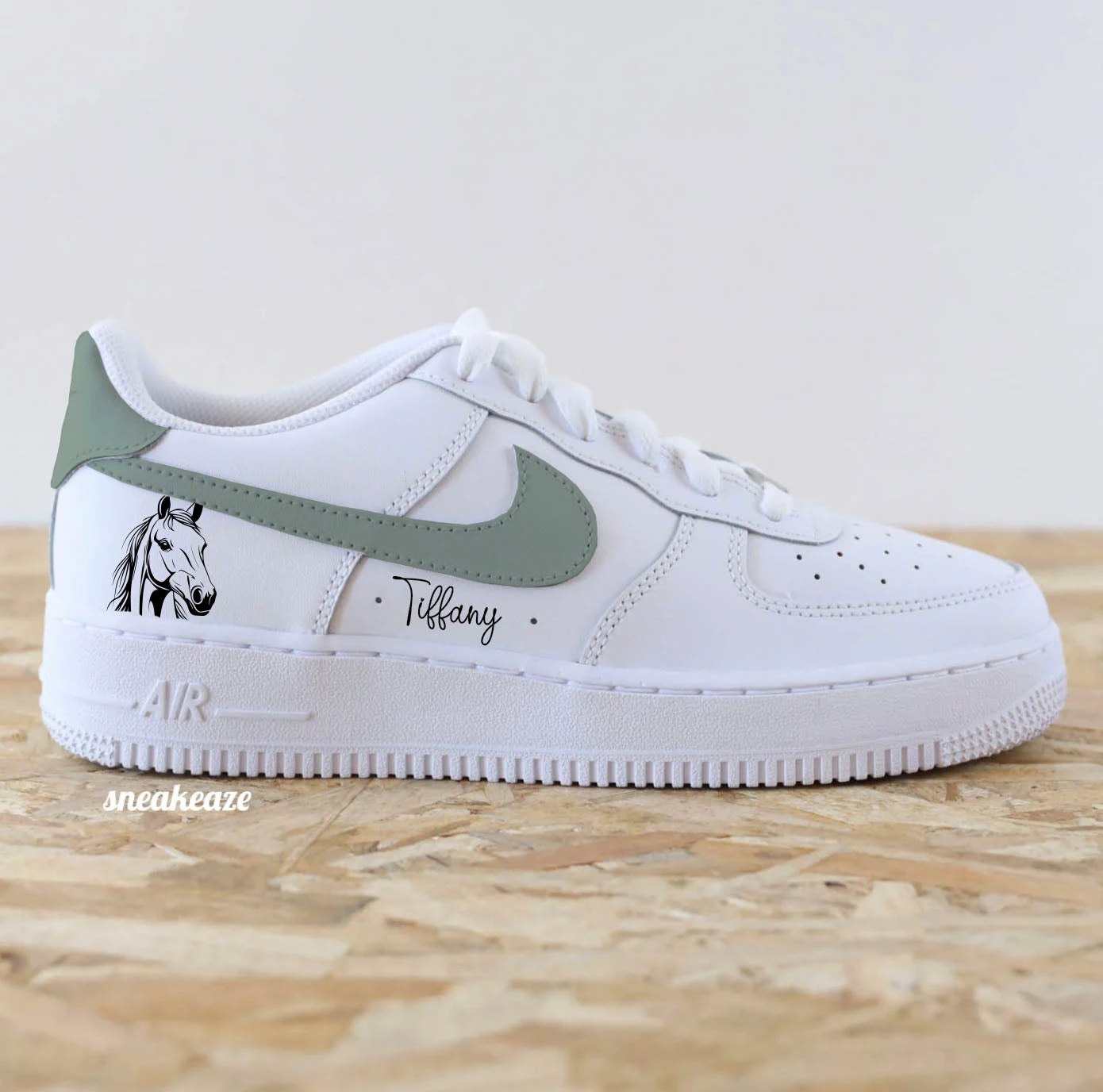 Lion & Prénom (modèle Au Choix) - Air Force 1 Custom 5 Lion & Prénom (modèle Au Choix) - Air Force 1 Custom - Image 3