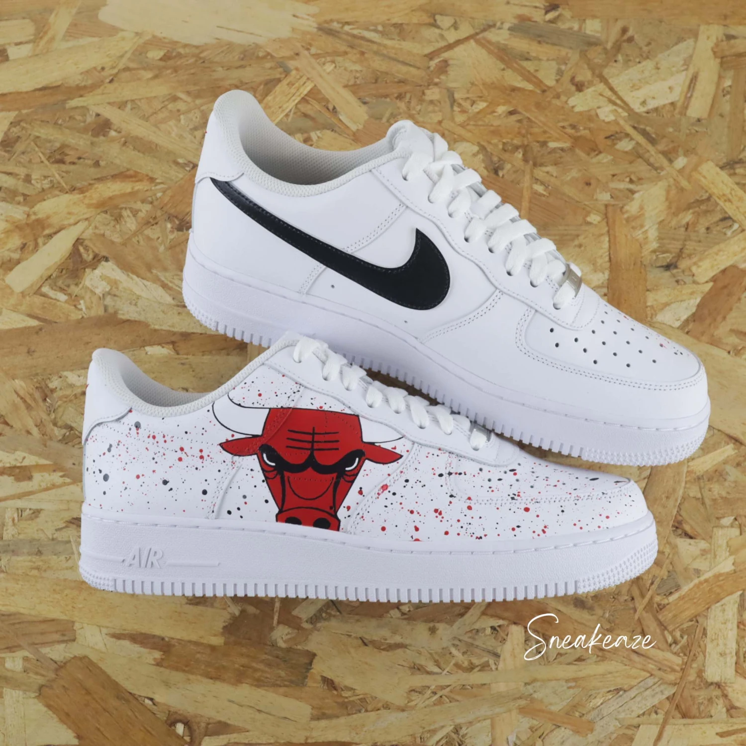 Bulls - Air Force 1 Custom 4 Bulls - Air Force 1 Custom - Image 2