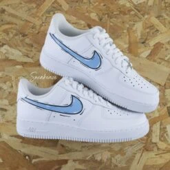 Cartoon Swoosh (couleur Au Choix) - Air Force 1 Custom -Sneakers Boutique IMG 0950copie c87f075c f840 4a9d 99b2 6d31033d15dc