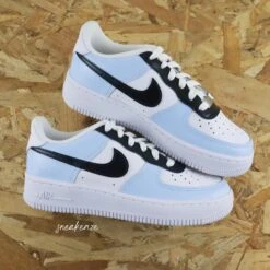 Noir Et Unc Blue (modèle Au Choix) - Air Force 1 Custom -Sneakers Boutique IMG 1037copie
