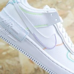 Pastel Lines - Air Force 1 Shadow Custom -Sneakers Boutique IMG 4459copie 4c6c4e68 8816 4655 bb6b ad174de3ef14